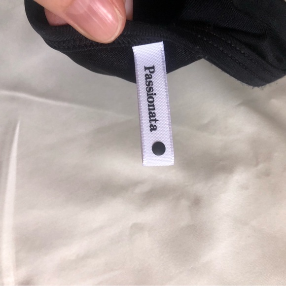 ❤️Passionata Black Swim Wrap Top Size XS - Picture 2 of 2